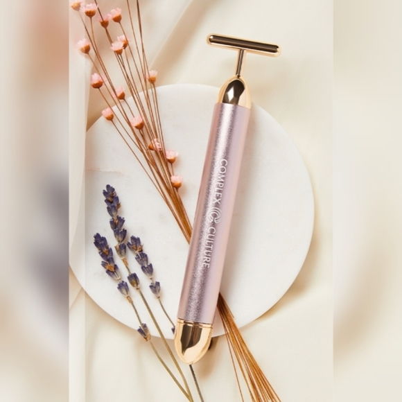 ๐ NWT - Complex Culture Sonic T Bar ๐ - Picture 2 of 7